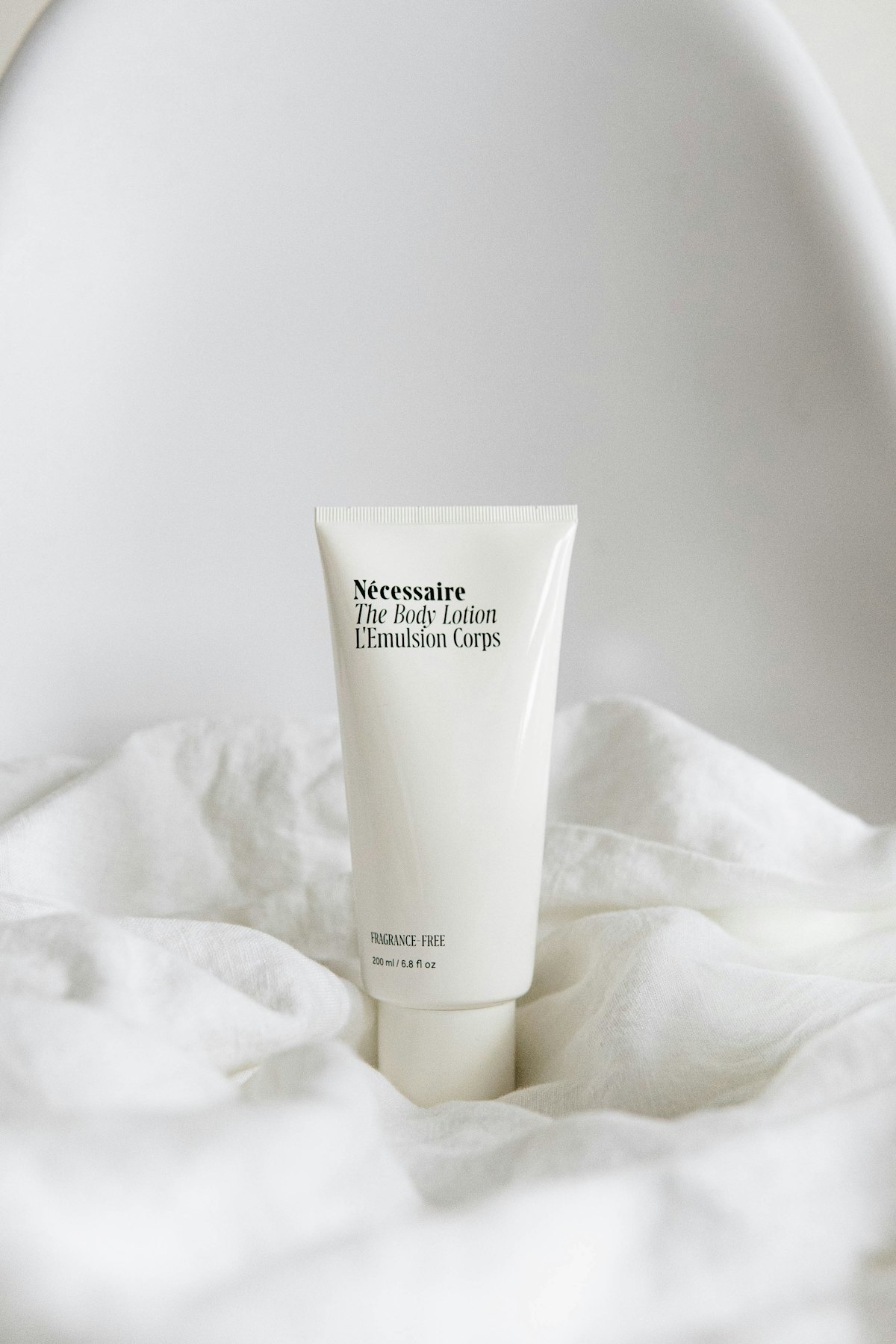 Serum dropper with peptide solution